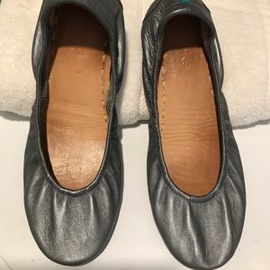 Tieks  metallic pewter. SOLD. SOLD